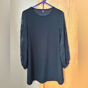 Black Floral Sleeve Dress